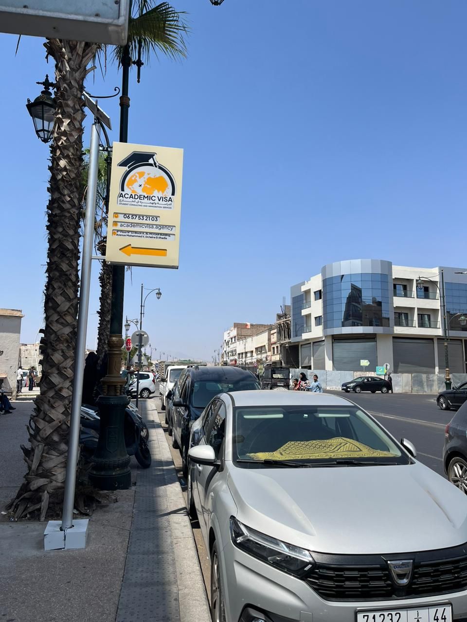 Enseigne Academic Visa visible à Agadir — agence visa étudiant Espagne